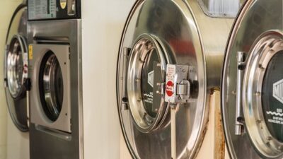 Laundromat Airdrie Green Valley offers convenience and quality